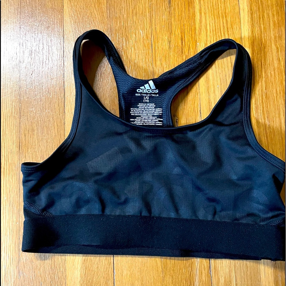 Girls running bra